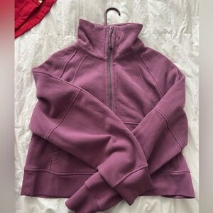 Lululemon quarter zip berry scuba